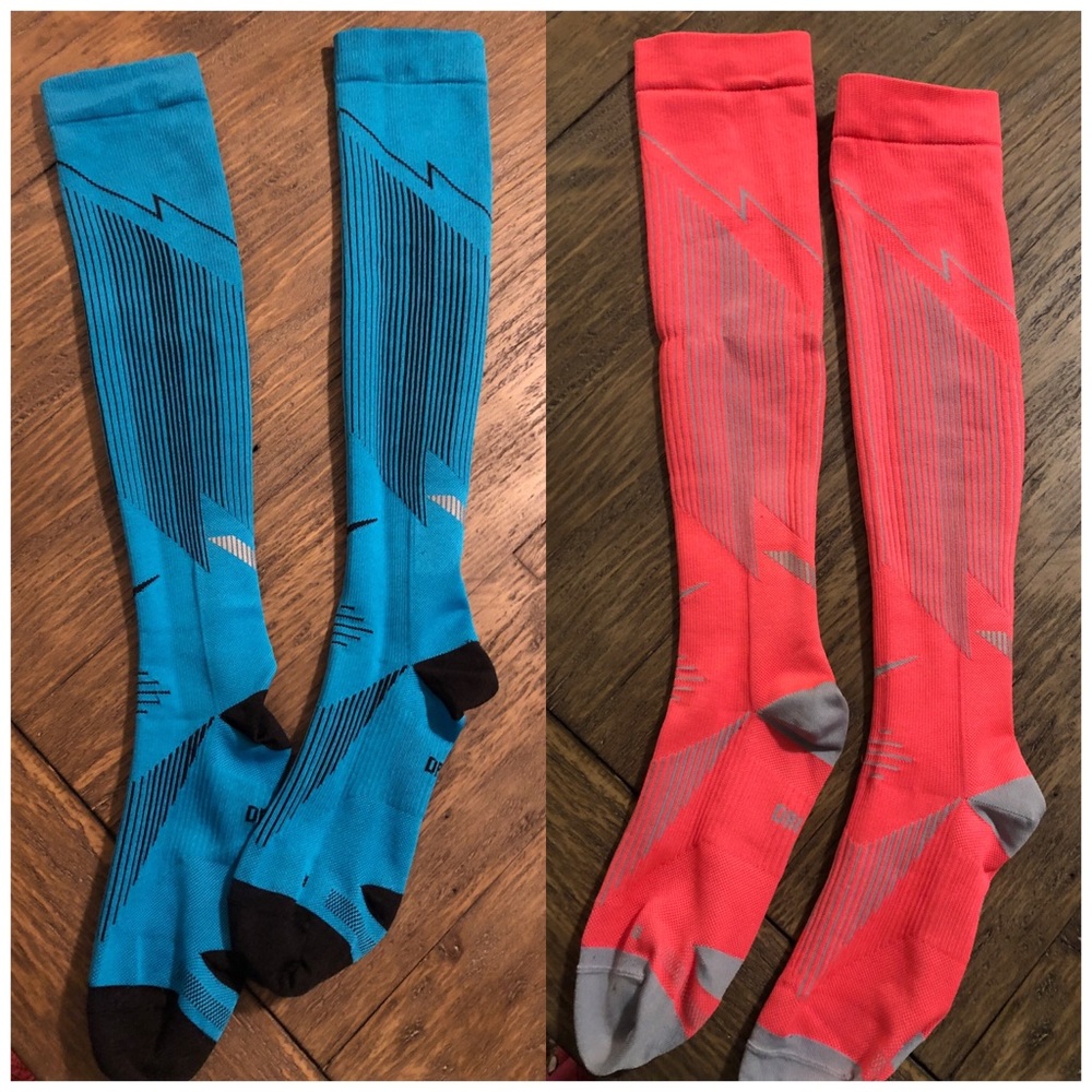 🧦 Unisex Nike compression socks 🧦